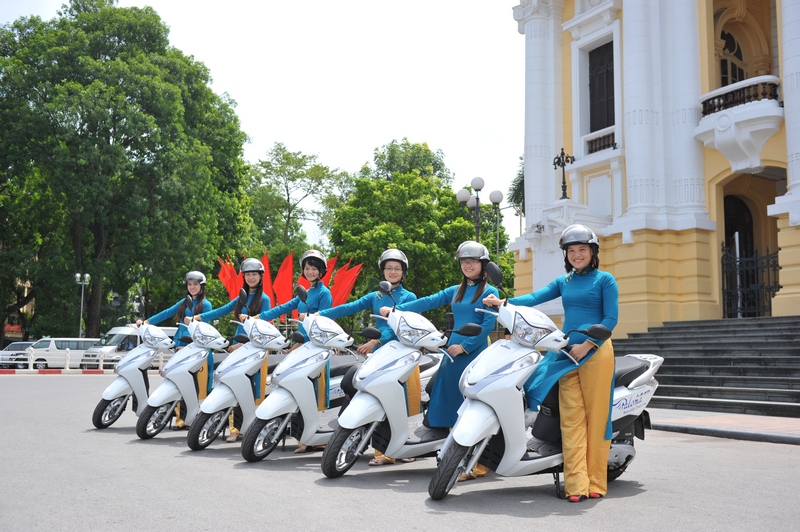 Experience on motorbike tours